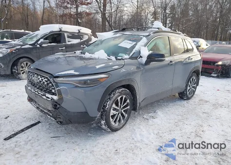 2025 Toyota Corolla Cross Xle из США, поврежденный, VIN 7MUDAABG4SV133803